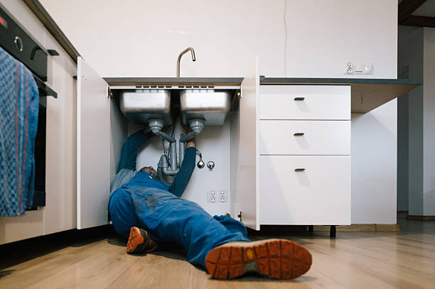 Professional Leak Detection technician working in Southwick, MA